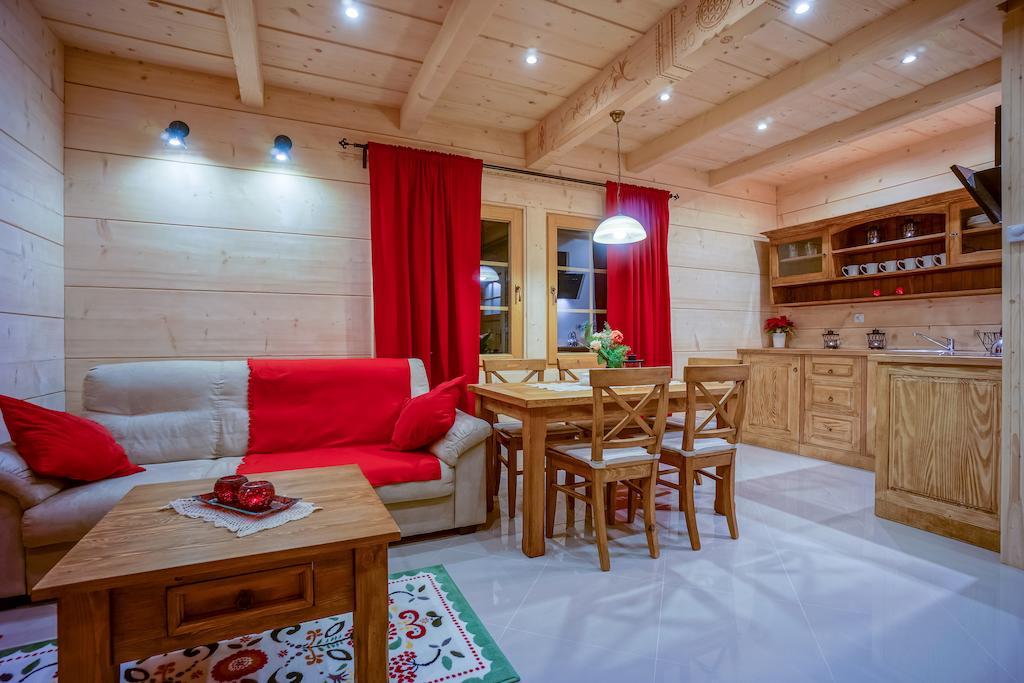 Domek Goralski Symek بورونين المظهر الخارجي الصورة